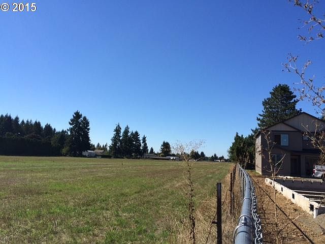 2nd image of 8908 NE 150th Ave