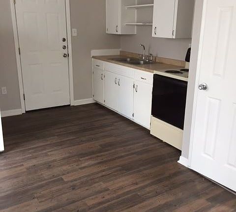 5th image of 104 W Truman Ave