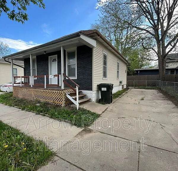 1936 S 10th St #1 — Photo 12