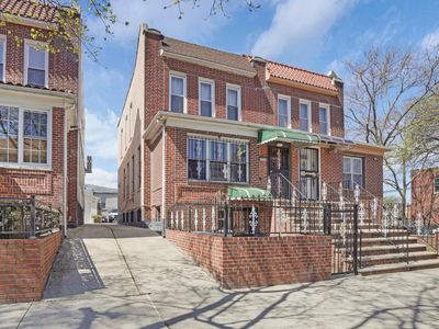 32-04 84th Street, East Elmhurst, NY, 11370