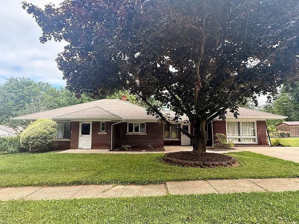 1st image of 4896 East Ave