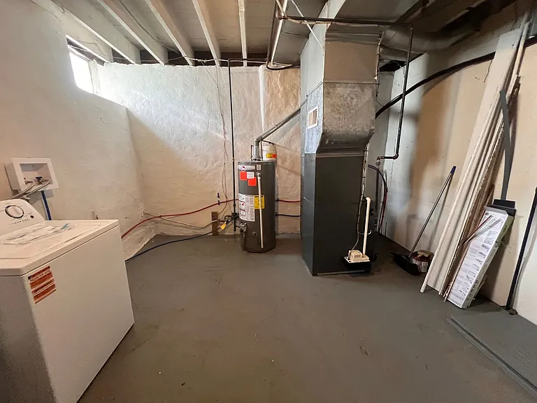1104 Brabec St — Photo 34