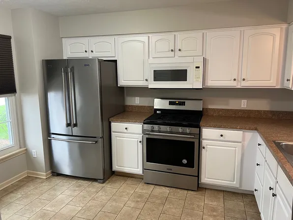 4273 Settlers Way, Brunswick, OH 44212