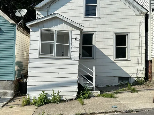 26 Lincoln Avenue, Troy, NY 12180