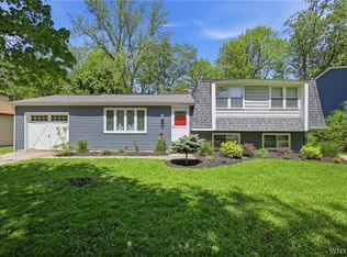 129 Lyrae Dr, Getzville, NY 14068