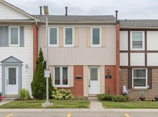 900 S Central Park Dr #104, Brampton, ON L6S3J6
