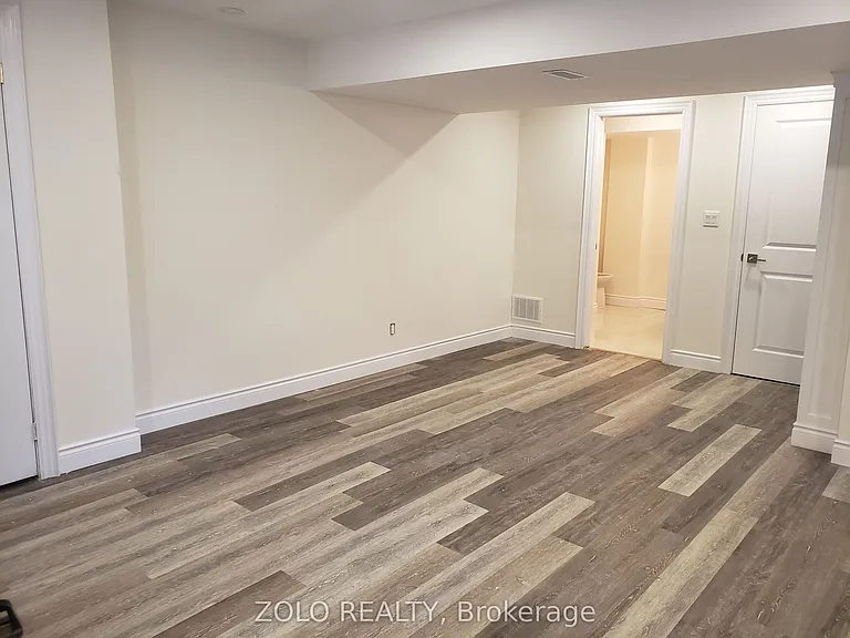 58 Gibson Cir #LOWER — Photo 9