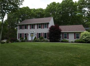8 Bromley Ct, North Kingstown, RI 02852