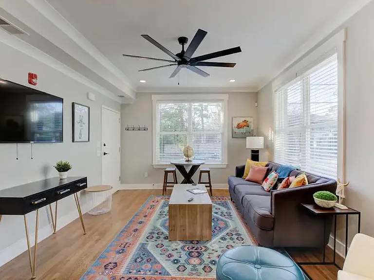 26 N McLean Blvd #101 — Photo 7