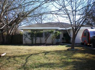 102 Rail Ln, Cibolo, TX 78108