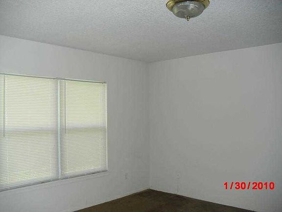 5th image of 9232 1st Ave