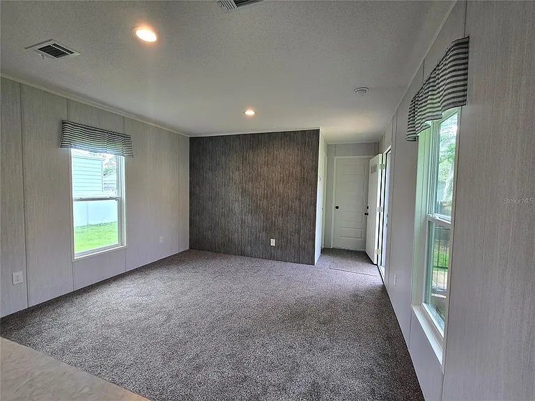 24048 Ermine Rd — Photo 6