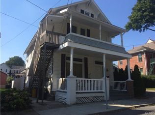 18 S 2nd St APT D, Bangor, PA 18013