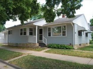 2436 George St, La Crosse, WI 54603