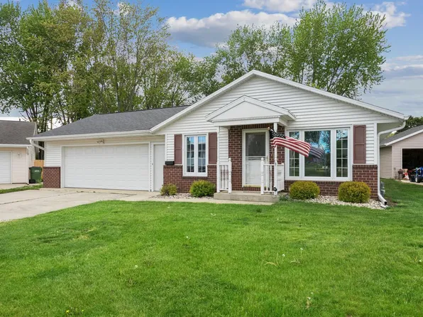 229 Apollo Ct, Brillion, WI 54110