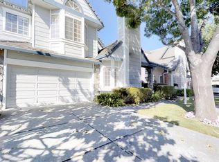 216 Bradbury Ln, Redwood City, CA 94061