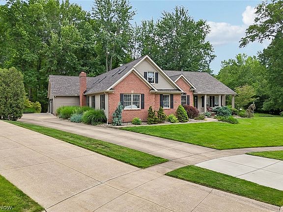 3rd image of 217 Indian Park Dr