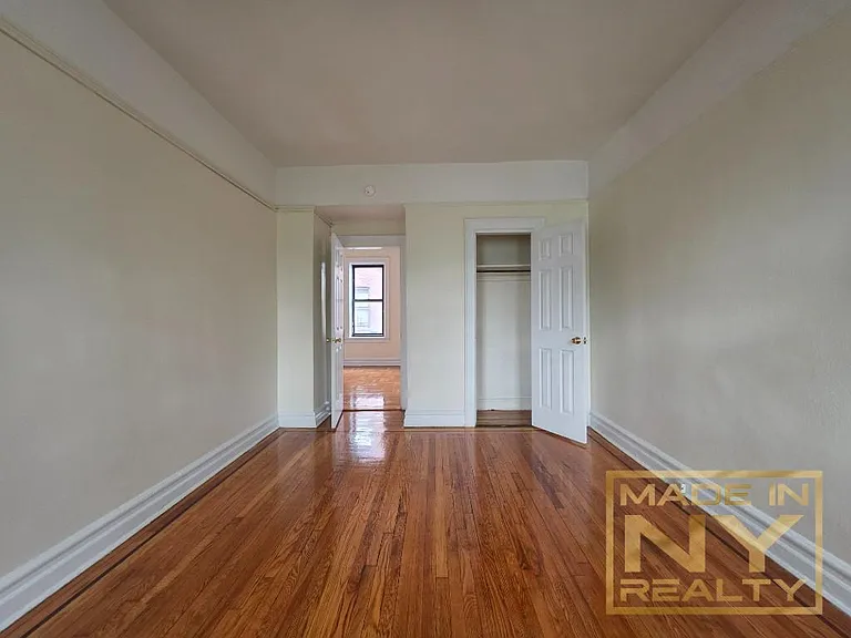 87-21 87th St #C6 — Photo 7