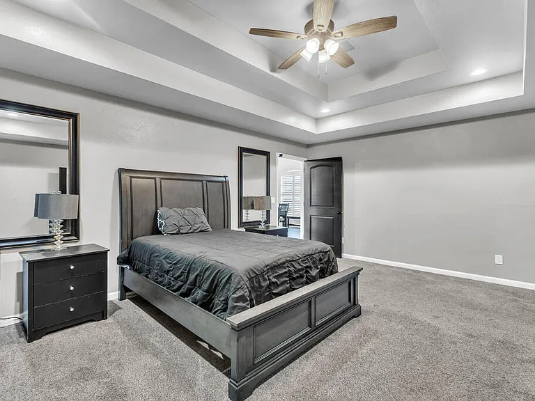 6515 Amber Dr — Photo 8