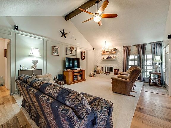 5th image of 1601 Hastings Dr