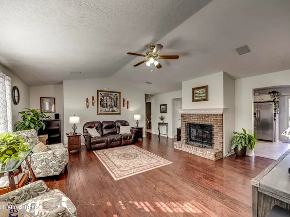 275 Sharon Dr, Shepherdsville, KY 40165