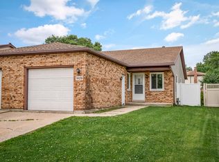 1429 Peachtree Ln, Lockport, IL 60441