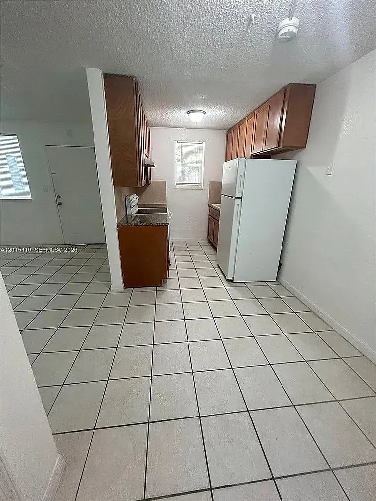 1 bed, 750 sqft, $1,700 — Photo 4