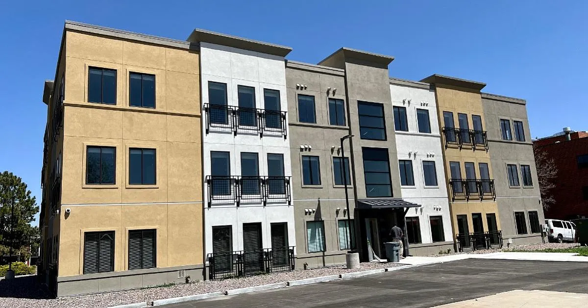 Building Photo - 10020 E Girard Ave #202