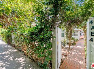 43 Seaview Ter, Santa Monica, CA 90401