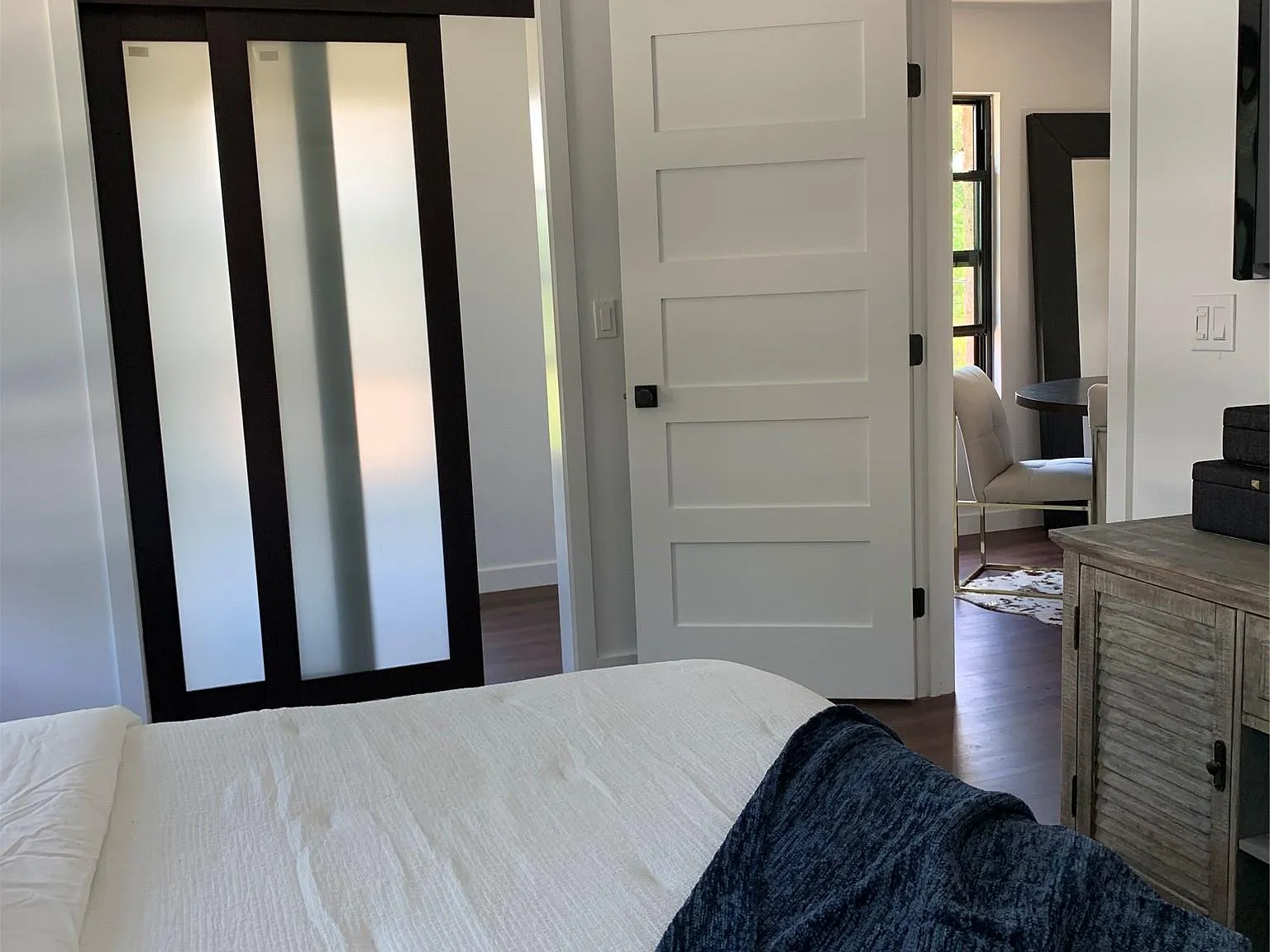 1 bed, 1.0 bath, 700 sqft, $1,200 — Photo 4