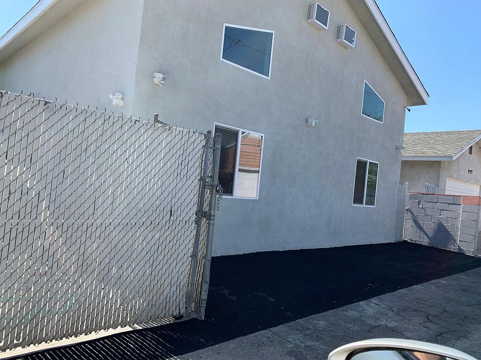 2nd image of 612 S Paula Dr #1/2