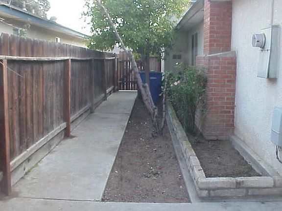 side yard