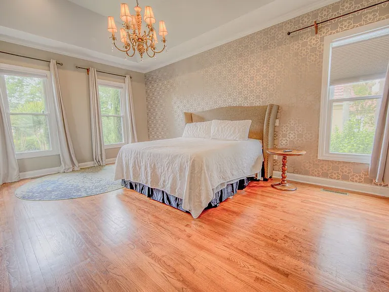 3771 Waterford Dr — Photo 13
