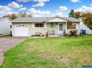 1550 Rainier Rd, Woodburn, OR 97071