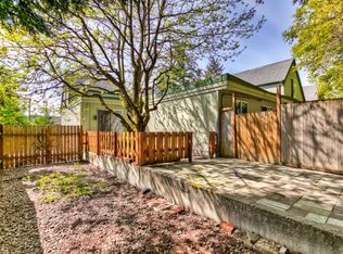 4307 67th Ave W APT B, University Place, WA 98466