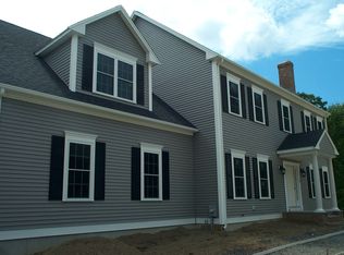 10 Saddle Row, Plainville, MA 02762