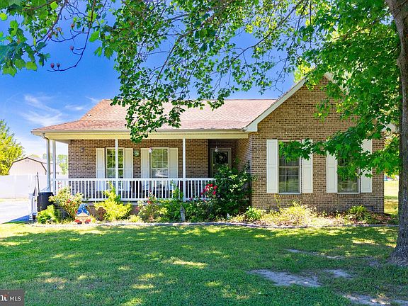 2nd image of 19489 Shady Rest Ln