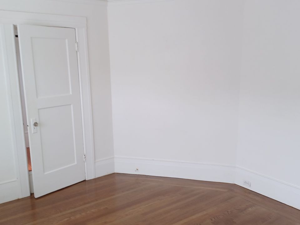 1st image of 1794 Hayes St APT 4
