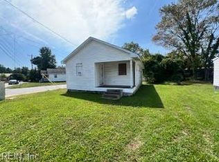 115 S 7th St, Suffolk, VA 23434