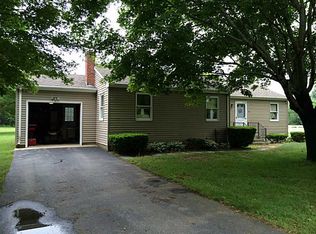 61 Providence St, Rehoboth, MA 02769
