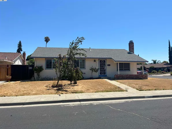 1217 Arlington Rd, Livermore, CA 94551