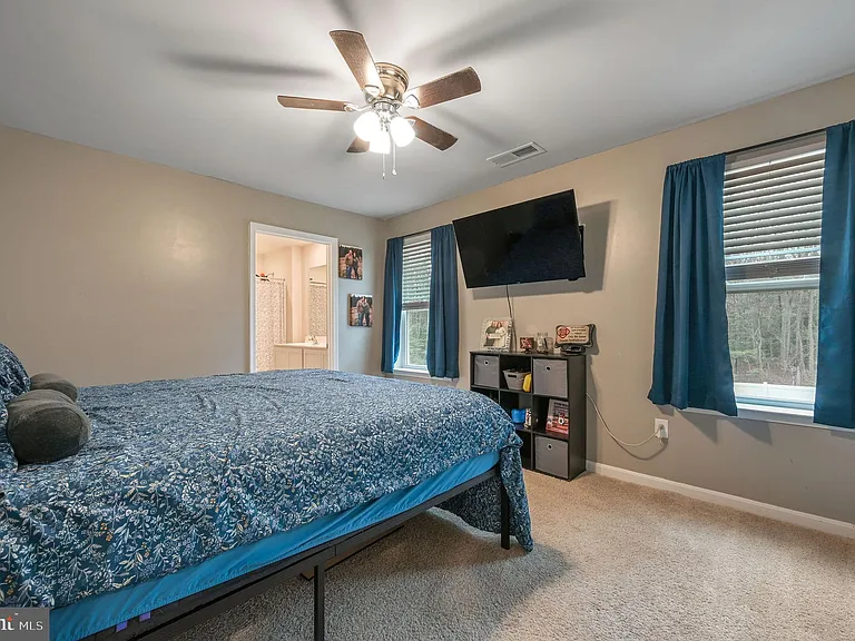 504 Currant Cir — Photo 12