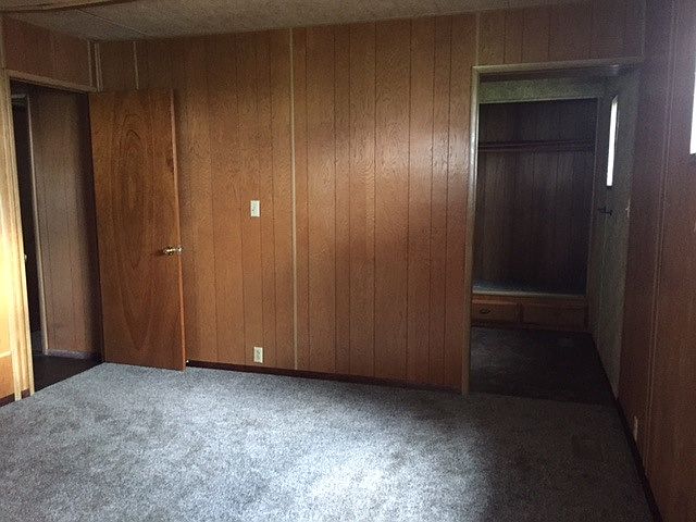 2nd image of 10014 Broadacres Rd NE