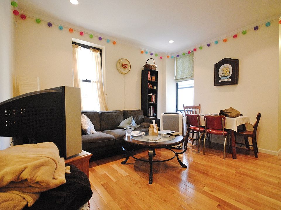 1st image of 370 Columbus Ave APT 4D