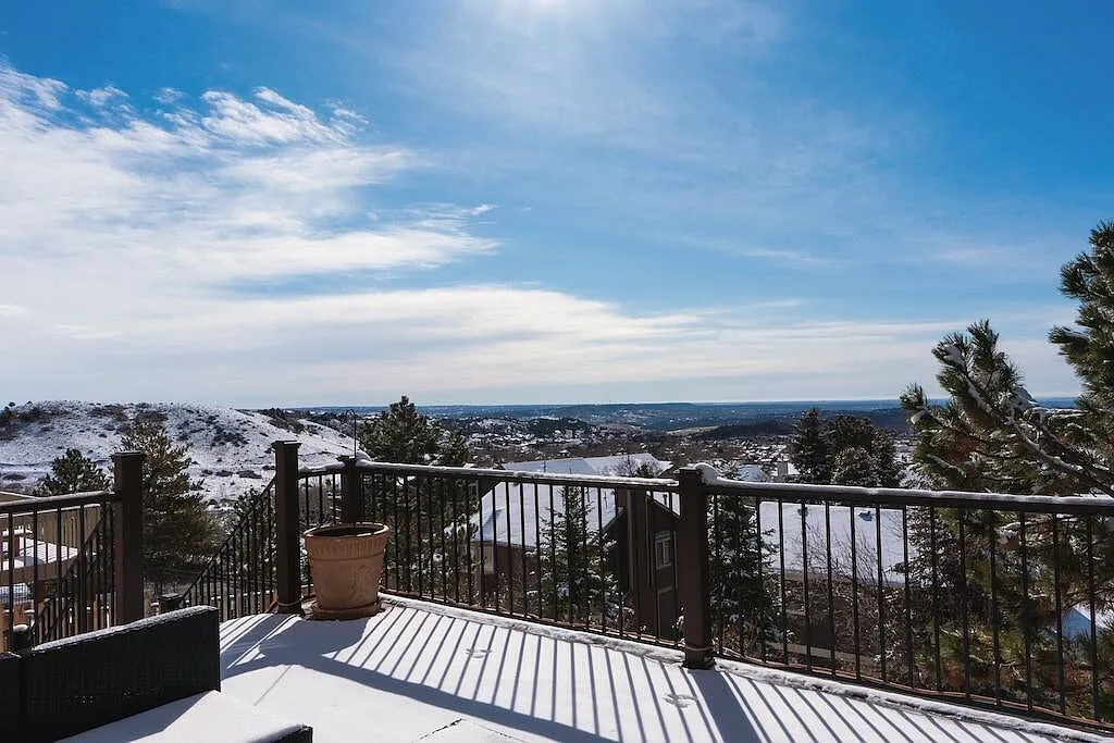 4 bed, $11,129 — Photo 2