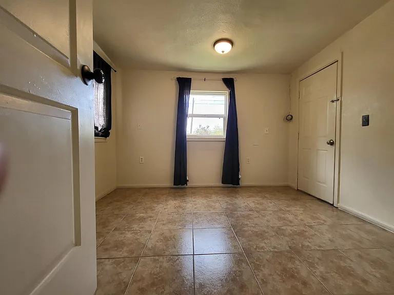 Back Bedroom Entrance
