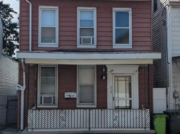 207 N 12th St, Lebanon, PA 17046