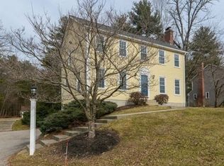 4 Bedford Rd, Franklin, MA 02038