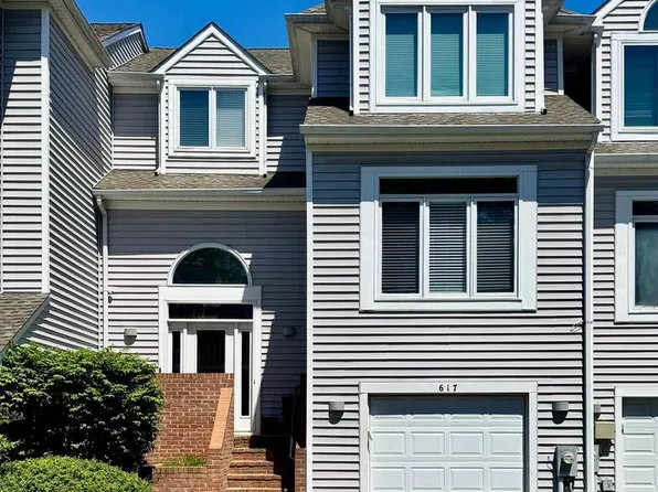 617 Martingale Ln, Arnold, MD 21012