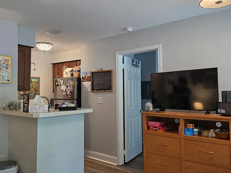 268 Crosspointe Dr — Photo 7